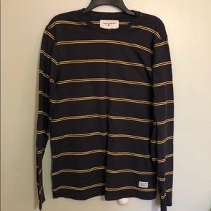 Striped long sleeve tshirt
